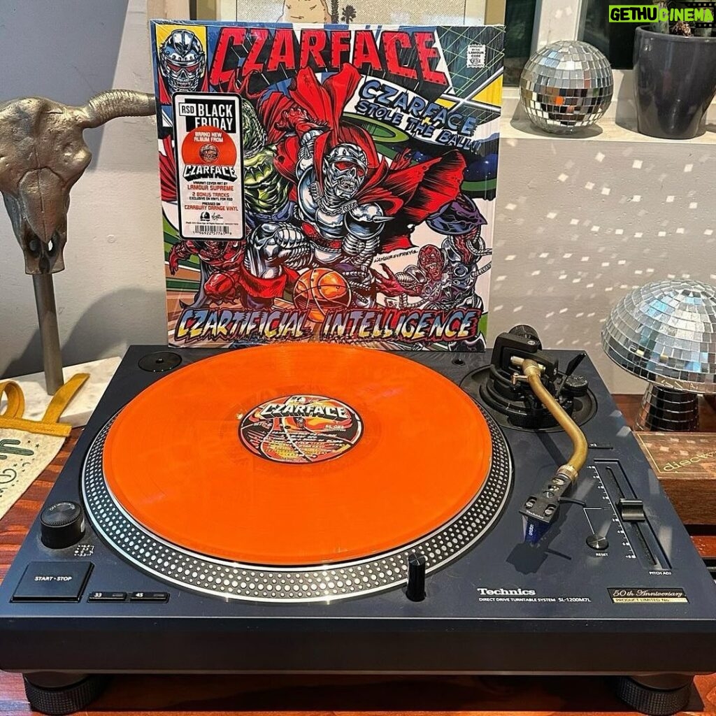 Inspectah Deck Instagram - Czartificial Intelligence available 12/1 is the twelfth studio album from American hip-hop supergroup Czarface, the amazingly prolific vehicle for 7L, Esoteric and Wu-Tang Clan’s Inspectah Deck. Offering up a comic book-influenced vision for hip-hop, these lean, muscular productions are boosted by a great list of guests including Kool Keith, Logic, Godfather Don, Frankie Pulitzer and Nems. • • • Czarface - Czartificial Intelligence (Stole The Ball Edition) Record Store Day, Limited Edition, Stereo, Orange Country: USA & Canada Released: Nov 24, 2023 Genre: Hip Hop