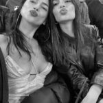 Irina Shayk Instagram - 🏀 nite with Emzie @emrata 👯‍♀️