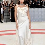 Irina Shayk Instagram - I am honored to wear this masterpiece tonight for Met Gala @yohjiyamamotoofficial . This is an archive dress from SS1998 collection. I was always a big admirer of mister Yohji and his talent. Thank you Mr Yohji and all his team to make my dream come true. @anakhouri 💎