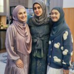 Irish Bella Instagram - Happiness is when your surrounded by positive people ✨ Masya Allah Tabarakallah 🥰