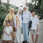 Irish Bella Instagram - Masya Allah Tabarakallah ✨ Thanks to all Family & friends yang udah bela2in dateng jauh ke acara ulang tahun Abang Air 😅 Thank you ya semuaaa, we are all so happy 🥰 Also lots of thanks to.. Venue by @tropikana.waterpark & @theparadiso_ Event Organizer by @livina_wedding Decor by @lepartyquarter Catering by @puspitasawargi Photografer by @hargabro Magic show by @sulapakbarkadabra Birthday cake by @sugarhighpatisserie Photobooth by @demooiphotobooth Rent kids Chair by @emily_toysrental Doorprize by @terekece.hobby @bib.anak E-invitation by @kondangankuy.online Usher by @afsheena_usher Entertainment & sound system by @soulbeatmusic Hampers : Premium Towel by @Howelandco Honey sunscreen lotion by @beeme.official Sajadah by @ds.modest Souvenir Wooden by @souvenir.jackjack @jackjackwoodengift Molten Cheesecake by @kibocheese Homemade Cookies @jnccookies Cosmetics and Baby Care @Berl_official @babycaresalsabilaofficial F&B : Minerale @leminerale Premium Ice Cream made In bali by @Paletaswey Popcorn by @jollytimeindonesia Ice cream & minuman kekinian by @hooladrinks Air kelapa sehat & anti ribet by @my.cocoloco Chicken Steak Bbq by @Keepshining.id Bakmie Bangka by @bakmiedarwis.homeservice Siomay by @siomaybyriva Sei Sapi by @Papo_Id Pempek by @ieatpempek Sate by @satetaichanbangmaman Nasi Jeruk Telur Dadar by @dadarberaksi Kentang Goreng & Ice Blended Jus by @minigokorea Exclusive dessert & Sweet Corner by @Chocolatefountain88 Arranger by @amra_corp