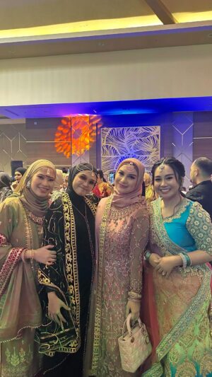 Irish Bella Instagram - Once again Happy Birthday ka @sonnyseptian , and Thank you @fairuzarafiq for such an Amazing night! ✨

Bahagia selalu kakak2 panutankuuu 🥰❤️