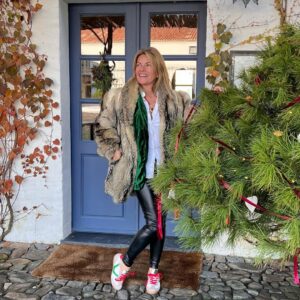 Isabel Angelino Instagram - Merry Christmas 🎄