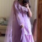 Ishita Dutta Instagram - 💜💜💜 @hipiofficialapp