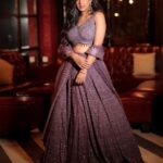 Ishita Dutta Instagram - Love is in the hair 😝😎 Outfit: @shakuntlamxclusif Stylist: @styledbynikinagda @yash_bhatwal_photography @weddings_by_sanjay @truetrammtrunk @puneetgidwani @makeoverbysejalthakkar