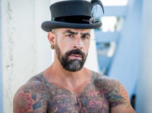 Israel Zamora Instagram - The Baron 
#photoshoot #instahunk #gaydaddy #gaysnap #gaymuscle #gayfit #gayhunk #scruf #beardgang #gayscruff #gayhot #sexygay 
#gayguy #gayfallow #instagay #gaybeard #sexygay #tattoo #tattoomen #beautiful #beautifulmen #gaymen #homographias