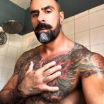 Israel Zamora Instagram - Fresh shave and fresh from the shower