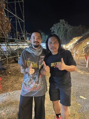 Itkron Pungkiatrussamee Instagram - พี่ใหญ่น่ารักมาก นั่งดูนั่งฟังแกตีหนักหน่วงทุกลูก ชัดทุกดอก แถมฟังเพลิน ไพเราะไปหมด ช็อตแสงลงแล้วโซโล่กลองนี่มันเดฟโกลชัดๆ ❤️