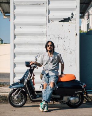 Itkron Pungkiatrussamee Instagram - ใหญ่สุดในรุ่น

#LambrettaG350
#Lambretta
#TheMasterPieceOfItalianDesign
#แลมไปด้วยกัน
