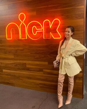 Izabella Alvarez Instagram - thank you @nickelodeon & @viacomcbs for such an amazing day in ny 🧡
stylist: @veronica.graye 
hair: @koji_ichikawa 
makeup: @killahcamz