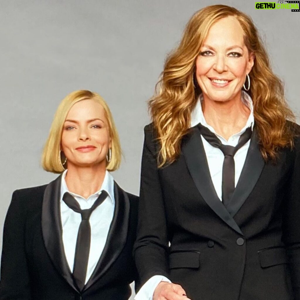 Jaime Pressly Instagram - Happy birthday to one of my favorite beautiful humans @allisonbjanney #happybirthday #phenomenalwoman