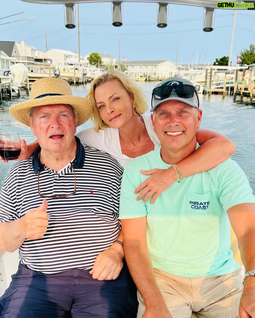 Jaime Pressly Instagram - What a beautiful day out on the water with my favorite men. Couldn’t be more grateful to have our dad back out on the boat with us. #saltwaterlife #familytime #boating #beautiful #ocean #love #peace #familyiseverything