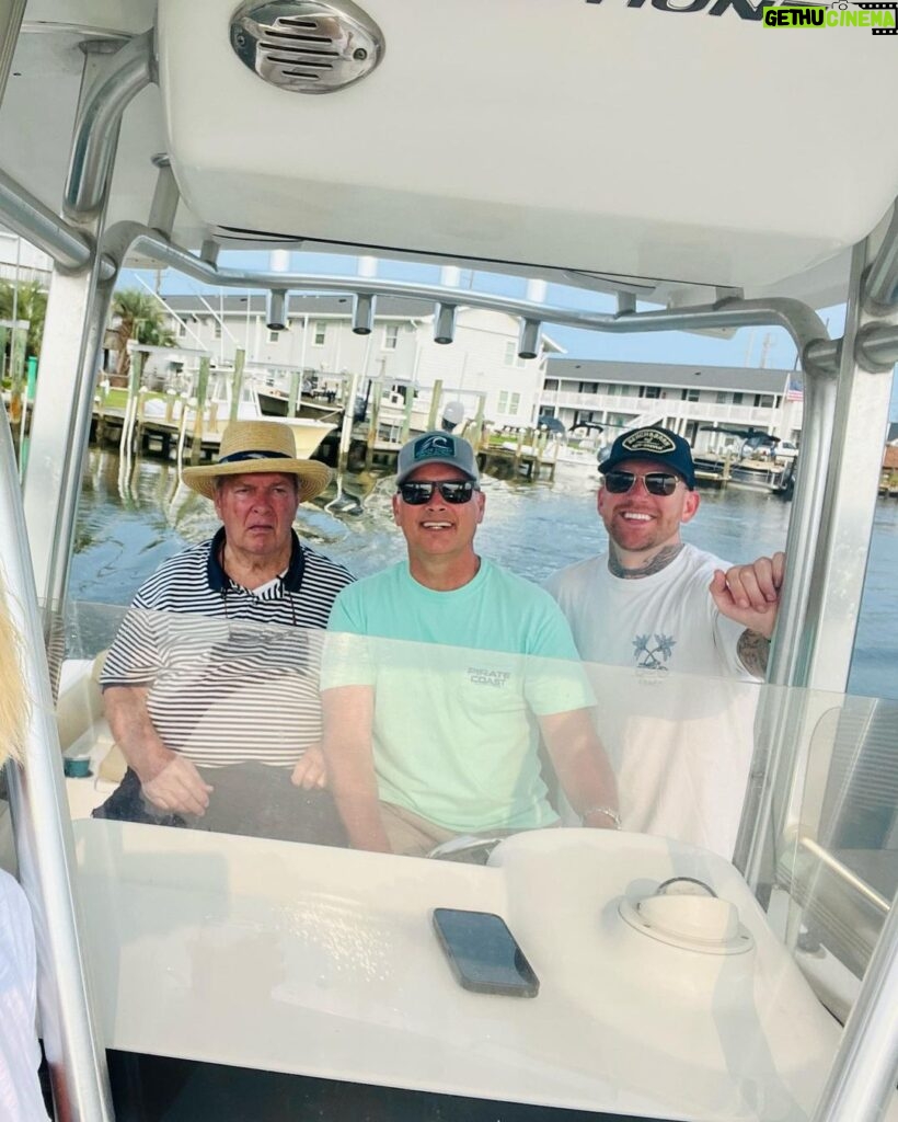 Jaime Pressly Instagram - What a beautiful day out on the water with my favorite men. Couldn’t be more grateful to have our dad back out on the boat with us. #saltwaterlife #familytime #boating #beautiful #ocean #love #peace #familyiseverything