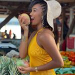 Jalylane Maës Instagram - Quel est votre fruit préféré ? Ananas, mangue ou pastèque ? Consommons local !!! #ananas #fruit #mangue #guadeloupe #pasteque #fruictivore #local #✨ Sainte-Anne, Guadeloupe