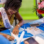 Jalylane Maës Instagram - Une très belle séance de dédicace privée qui a lieu à l’aéroport pôle Caraïbes avec notre partenaire transport @aircaraibes ✈️ Un grand merci aux personnels pour cet accueil chaleureux. J’ai passé un merveilleux moment à vos côtés 🥹. On se retrouve bientôt sur les lignes d’air Caraïbes 😉 @missguadeloupe @organisation.revellle💕 Vous avez déjà voyagé avec Air Caraïbes ? 👗: @les_createurs_antilles @glamethnik @aydenland BO et collier : @oretsens 📸: @danette_dn #seance #dedidace #aeroport #voyage #personnel #naviguant #avion #miss #guadeloupe #comite #partenaire #aircaraibes #transport #caraibes Aéroport Guadeloupe - Pôle Caraïbes