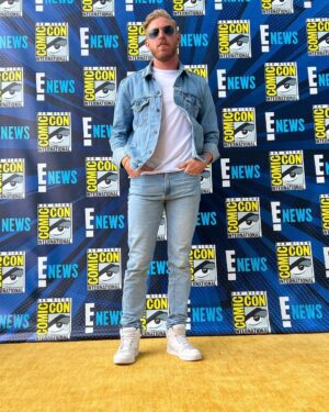 James Cipperly Instagram - I wasn’t on E!  Britt took it and will get mad if I don’t post it.
.
.
.
#baybee #monday #sdcc #aew #photo #backdrop #denim #brittbakerdmd #photoshoot #peerpressure #yellow #carpet #?

photo: @realbrittbaker