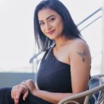 Janani Ashok Kumar Instagram - I told myself, Next time I’ll be colder but here I am, feeling the warmth all over. ✨💫💯♥️ - 📸: @raghul_raghupathy Pondicherry - பாண்டிச்சேரி