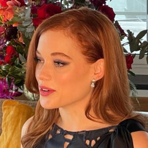 Jane Levy Instagram - @goldenglobes from home (Canada)! — still in disbelief. Thank you for the nomination... it is a great honor, hfpa.