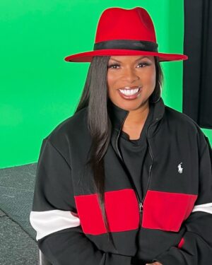 Janice Faison Instagram - On set today for a few pick up lines