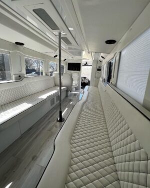 Janice Faison Instagram - Bus is finished! @celebritytrailers @bigboi  Yes the pole is removable !