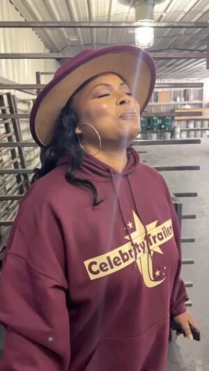 Janice Faison Instagram - Back in Elkhart Indiana again! I love the RV World! @celebritytrailers @bigrvremix @bigboi