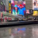 Janice Faison Instagram - Im in NY for the day and I finally get to see the billboard!!! Yayyyyyyyyy #timesquare @bigrvremix @celebritytrailers @bigboi @hulu