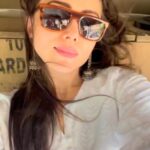 Jankee Parekh Instagram - Somedays your auto ride doubles up as a trip to your local parlour😜