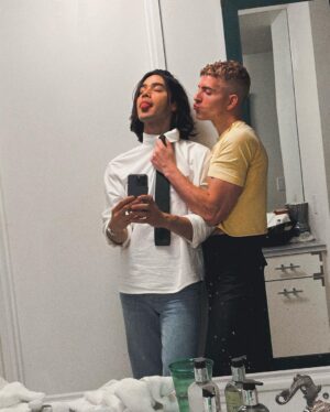 Jared Goldstein Instagram - 💕 Nico & Zeke 💕