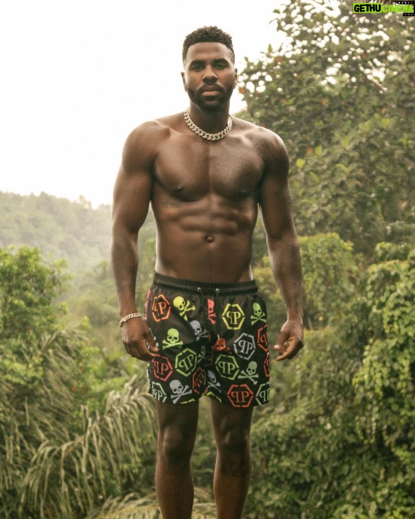 Jason Derulo Instagram - Which ones the best pic? Hanging Gardens Of Bali