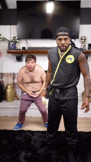 Jason Derulo Instagram - Martial Arts with @nickantonyan