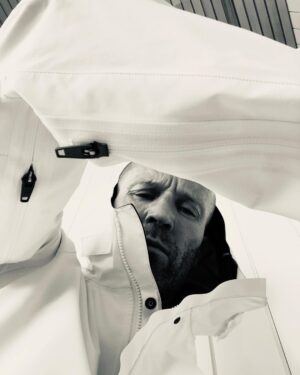 Jason Statham Instagram - J76-GT 
@erlsn.acr