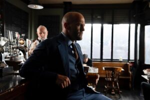 Jason Statham Instagram - A big thank you to all at @andersonandsheppardbespoke for keeping Deckard Shaw sharply dressed in our @hobbsandshaw movie.
📸@danielsmithphotography