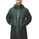 Jason Statham Instagram - #StoneIslandSS24 📷 @davidsimsofficial