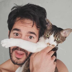 Jayson Blair Instagram - Even my cat is annoyed by me in #quarantine SWIPE > 🥰 Do your part and stay indoors and keep those you love safe. Do not spread this virus please. The sooner we STOP socializing, the sooner this will all end. Love y'all. Los Angeles, California