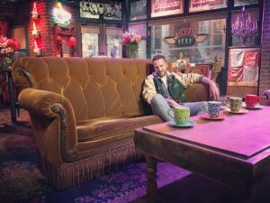 Jean-Baptiste Toussaint Instagram - « No Friends ». La nouvelle série événement.