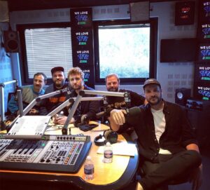 Jean-Baptiste Toussaint Instagram - Le premier podcast We Love TFTC est en ligne. Ça parle de Jurassic Park et c’est avec @fl0rentbernard et @adrienmenielle comme premiers invités 🦖