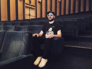 Jean-Baptiste Toussaint Instagram - Rien de mieux qu’une bonne toile avec toute une bande d’amis.