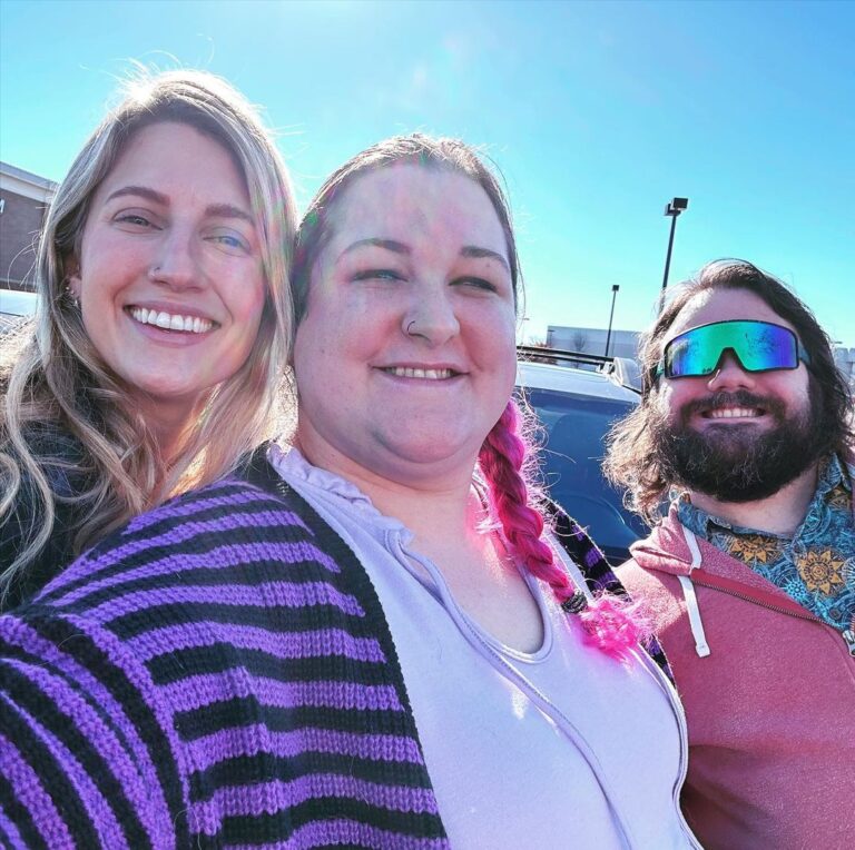 Jen Sutphin Instagram - Best part about living in the Midwest is that friends inevitably have to pass through Missouri on their road trips! Thanks for getting breakfast with us @oliviamarieplath ! Ily 💜