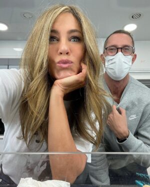 Jennifer Aniston Instagram - Aaand, we’re back... 🤩🎬