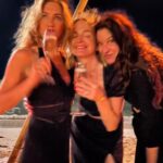 Jennifer Aniston Instagram - Thanks 2022 🫡 2023….ready, set, let’s go 🥳 Happy New Year everyone! ❤️