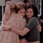 Jennifer Aniston Instagram - Very proud of our girl @courteneycoxofficial today. I love these women with literally every ounce of my heart and soul ❤️ @lisakudrow and I were on a cloud being able to celebrate her and her incredible achievements ⭐️