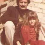 Jennifer Aniston Instagram - Sweet papa…⁣ John Anthony Aniston ⁣ You were one of the most beautiful humans I ever knew. I am so grateful that you went soaring into the heavens in peace - and without pain. And on 11/11 no less! You always had perfect timing. That number will forever hold an even greater meaning for me now 🕊️I’ll love you till the end of time💔⁣ ⁣ Don’t forget to visit 💫🤗❤️