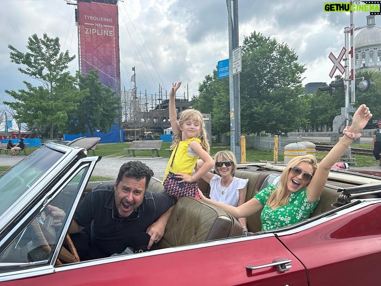 Jennifer Finnigan Instagram - Look at these 3 generations of fun-lovin ladies!!!!!!! So happy to be in my hometown for a much-needed visit with my peeps ❤️❤️❤️ @jonnysilverman @liz333 @chezvito @tinom333 @caro514 @brucehillsjfl @lizshamie #montreal #chezvito #family #montreal #quebec #canada Montreal, Quebec