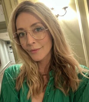 Jennifer Finnigan Thumbnail - 2.8K Likes - Top Liked Instagram Posts and Photos