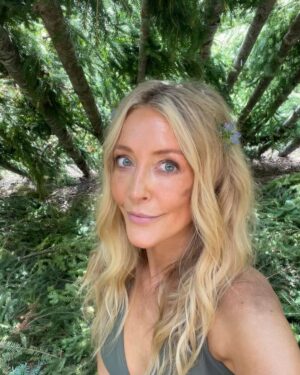 Jennifer Finnigan Thumbnail - 1.2K Likes - Top Liked Instagram Posts and Photos