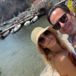 Jennifer Finnigan Instagram - Mellow, cheerful #Ischia 💙🌞 Sant'Angelo - Ischia Isolaverde