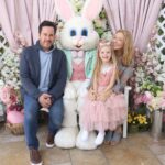 Jennifer Finnigan Instagram - Happy Easter and Passover cuties!!!!!!!! Sending lots of Bunny Love to everyone out there 💕💕🐰🐰!!! Los Angeles, California