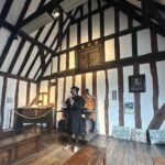 Jennifer Finnigan Instagram – GEEKING OUT in #stratforduponavon , birthplace of Shakespeare…..could have spent 3 days here, steeped in all things Willie Shakes. First pic is the house he was born in (and the room he was born in)….then onto his schoolhouse where he was schooled until age 14 (oh and that’s Jonny in an authentic school master costume 🤦🏼‍♀️)…Shakespeare’s grave….and a Swan on the Avon ❤️❤️❤️ #shakespeare #uk #england Stratford-Upon-Avon, Shakespear’s Birthplace. England. Uk