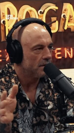 Jeremy Kenyon Lockyer Corbell Instagram - UFOs have been here a long time. Great cut by @zeta3reticuli

WATCH FULL : https://open.spotify.com/episode/04gQ8km0XhEitU1Vz4lA3j