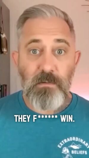Jeremy Kenyon Lockyer Corbell Instagram - Great UFO convo with my pal @ChrisCuomo 🛸 Check out the full video here https://youtu.be/aAiGSIoQkbs